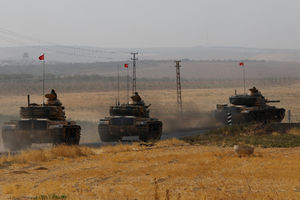 TURSKI TENKOVI NA SIRIJSKOJ GRANICI: Moguće operacije protiv Kurda