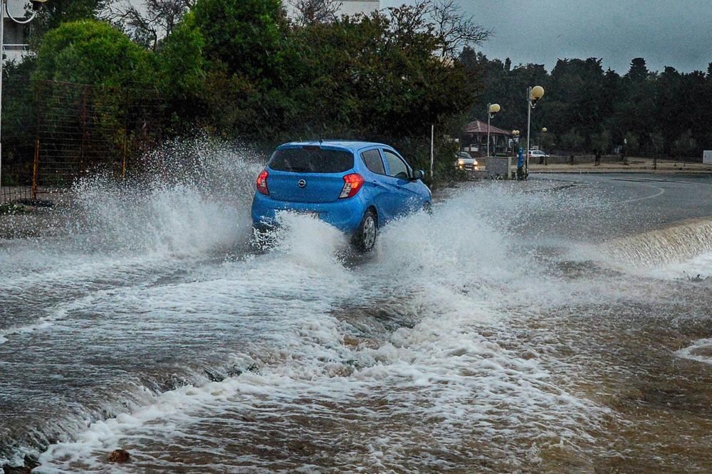 HRVATSKA PODIGLA CRVENI ALARM: Srušen rekord padavina iz 19. veka, a tek se očekuju obilne kiše