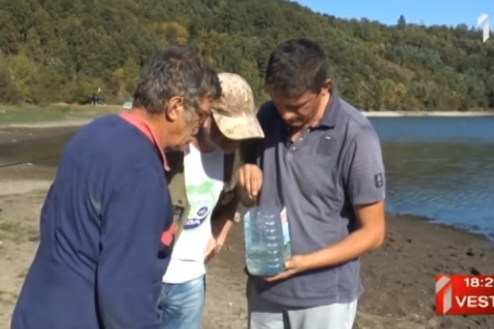 (VIDEO) UŽIČANI JOŠ U NEVERICI: Jezerom Vrutci plivaju kineske meduze?!