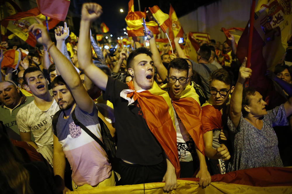 SPREMA SE NOVI HAOS U ŠPANIJI: Protivnici otcepljenja Katalonije danas izlaze na ulice, očekuju se hiljade ljudi