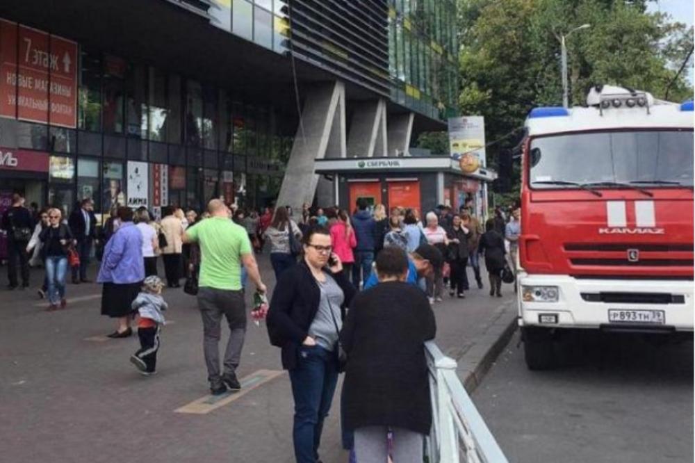 DRAMA U MOSKVI: Evakuisano 1.000 ljudi iz hotela i restorana zbog dojave o bombi!