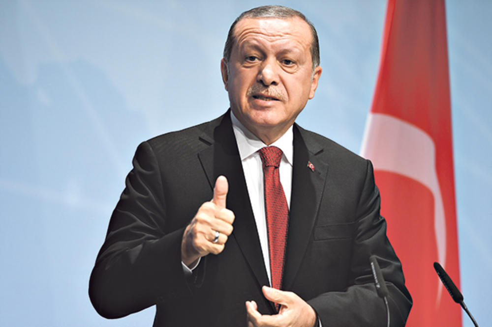 POLITIKO O TURSKOM AMBICIJAMA OSVAJANJA BALKANA: Erdogan pritiska dugmiće koji bi mogli ponovo da razore region!