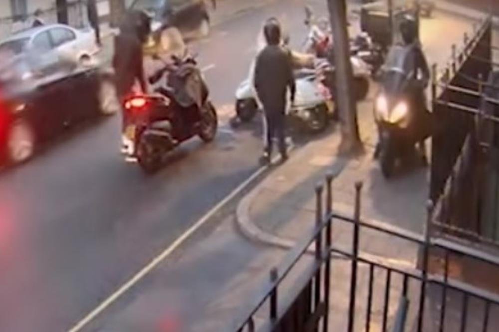 (VIDEO) LONDON TERORIŠU BANDITI NA MOTORIMA: U najnovijem napadu ojadili čuvenu draguljarnicu!