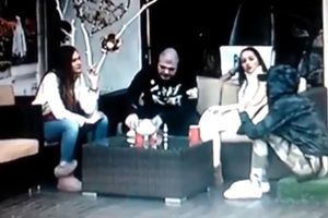 (VIDEO) DRAMA UČESNICE PAROVA: Isekla vene, pa zapalila cigaru! Ukućani u šoku!