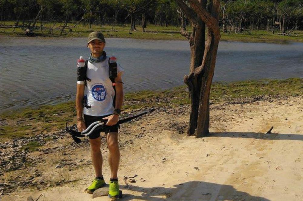 (VIDEO) OVO JE NEVIĐENO: Srbin trčao maraton 254 kilometra kroz džunglu Amazonije i pobedio!