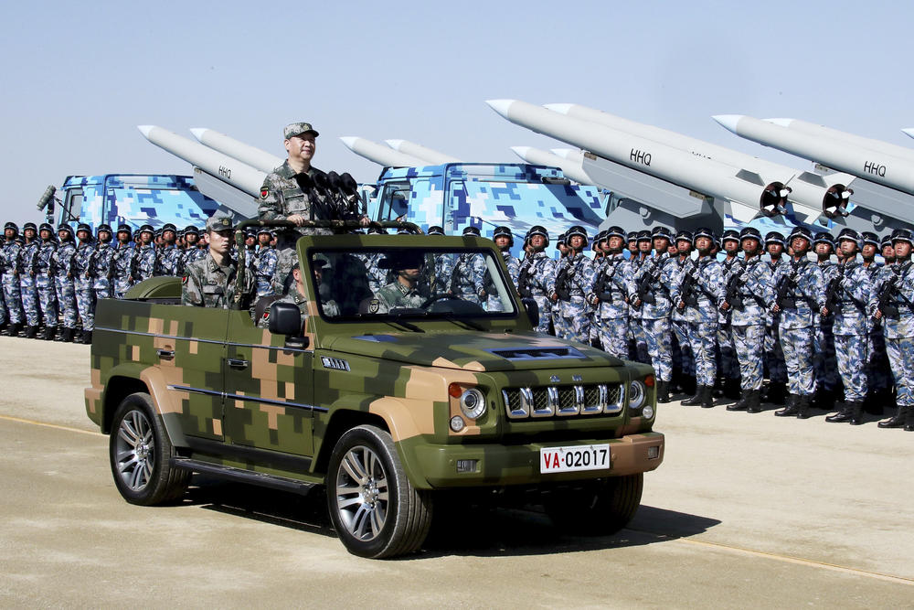 Smotra vojske... Si Đinping, predsednik Kine