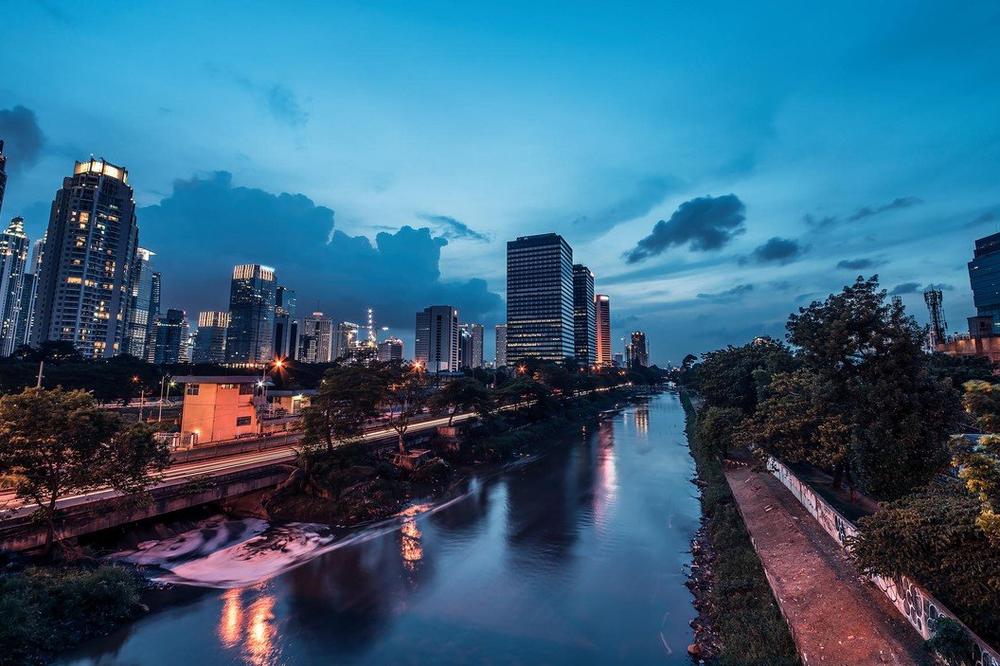 INDONEŽANSKA PRESTONICA BI MOGLA DA NESTANE DO 2050. GODINE: Još 4 velika grada čeka ista sudbina!