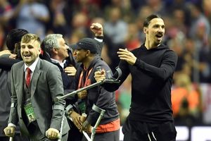 ZLATAN IBRAHIMOVIĆ POSTIGAO NEOBIČAN DOGOVOR: Igraće još 4-5 godina, a sav novac koji zaradi uplatiće jednoj osobi!