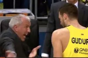 (VIDEO) ERUPCIJA U ISTANBULU: Marko Gudurić rešio turski derbi, a Obradović se uneo u lice srpskom košarkašu!