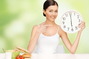 KILOGRAMI SE NEĆE VIŠE LEPITI: Evo u koliko sati treba da jedete određene namirnice!