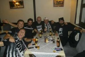 (FOTO) LJUBAV NE POZNAJE GRANICE Belgijanci odlepili za Partizanom: Intenzivno učimo pesme Grobara, dolazimo na derbi!