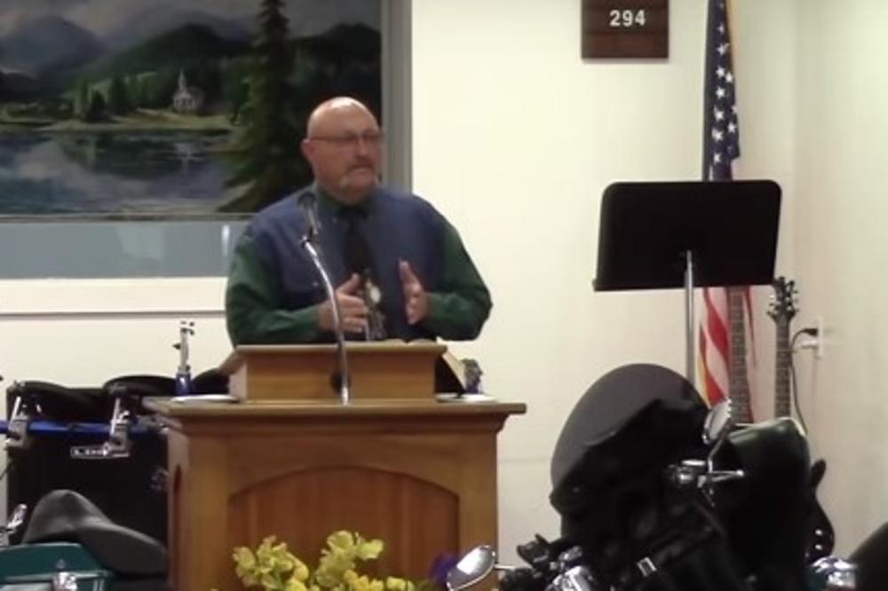 (VIDEO) NAJTUŽNIJI SNIMAK IZ CRKVE PRE MASAKRA: Poslednja poruka pastora će vam slomiti srce!