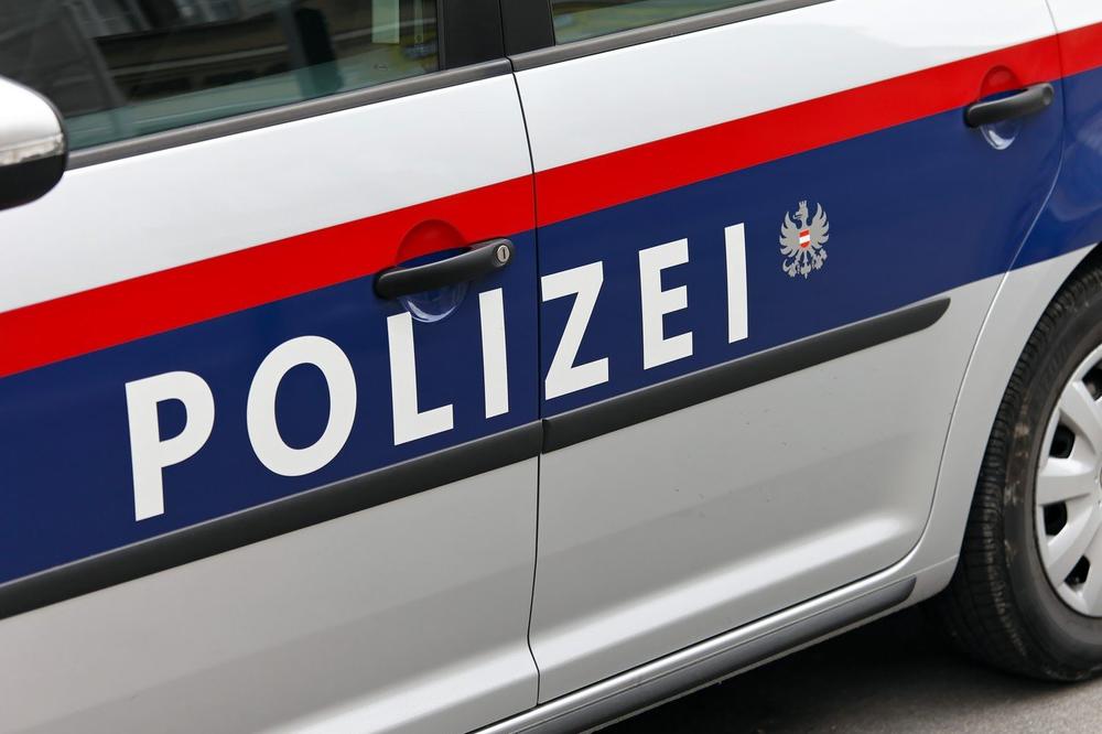 SUDAR AUTOBUSA I AUTA: Slovenci izginuli u nesreći u Austriji