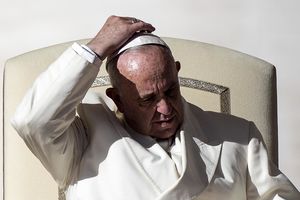 OSTALI BEZ UNOSNOG BIZNISA: Papa zabranio Vatikanu da prodaje cigarete i izbio im iz džepa 10 miliona evra godišnje