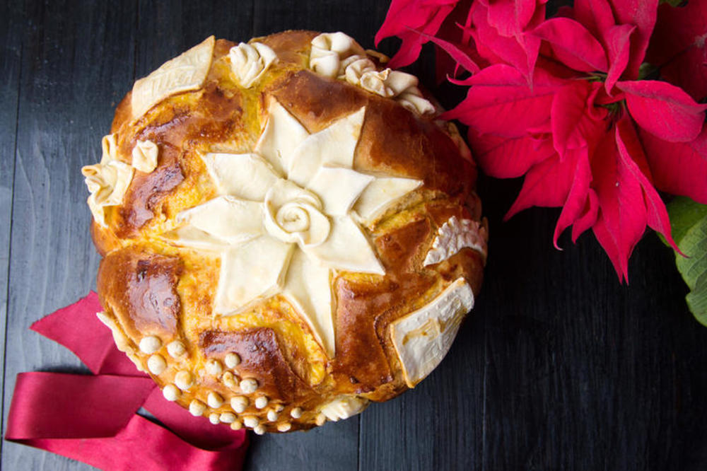 (FOTO) STARI RECEPT ZA SLAVSKI KOLAČ: Ovako se mesi i ukrašava prema sprskoj tradiciji!