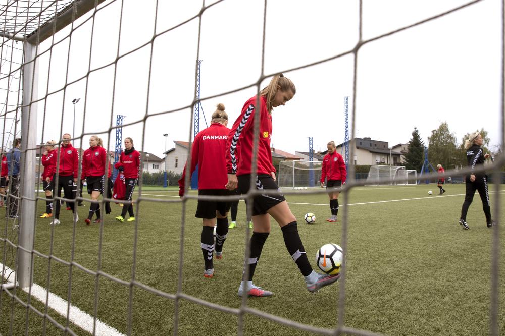 USLOVNA KAZNA ZA DANKINJE: Disciplinska komisija UEFA zapretila ženskoj selekciji Danske