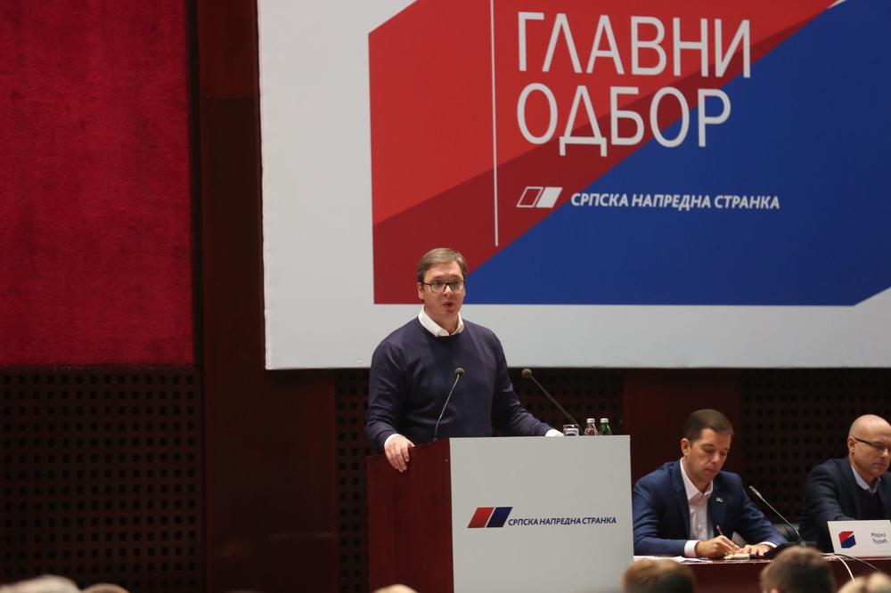 Vučić: Prilika za novo povećanje plata i penzija već dogodine
