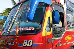 TRAGEDIJA U KOLUMBIJI: Autobus se survao s litice, poginulo 14, među njima i dečica!