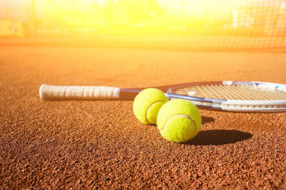 VELIKA TRAGEDIJA POTRESLA TENISKI SVET: 17-godišnja teniserka se onesvestila posle treninga i umrla