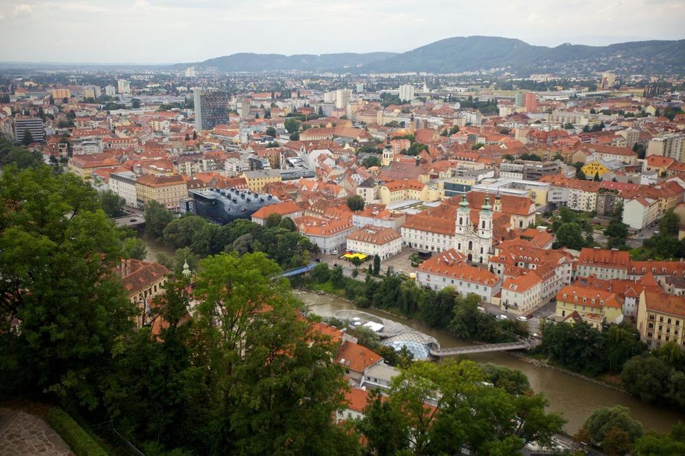 KOMUNISTI OSVAJAJU GRAC: Senzacija u drugom najvećem austrijskom gradu