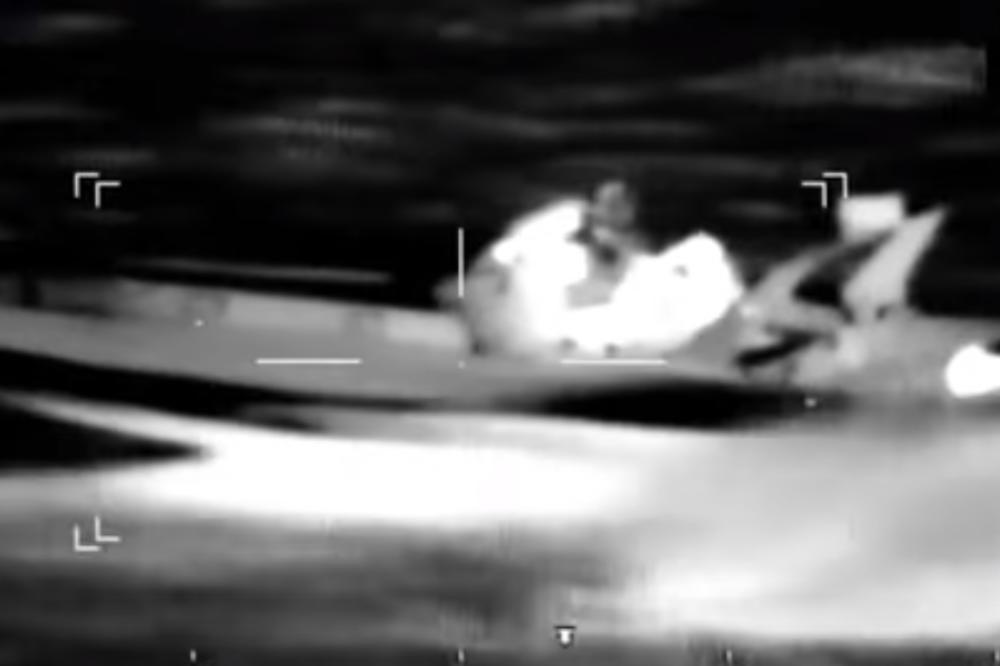 (VIDEO) FILMSKA POTERA U GRČKOJ: Policija helikopterom jurila međunarodnu bandu švercera droge u super-gliserima