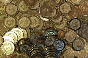 PEDESET NIJANSI SIVE EKONOMIJE: Za šta se zapravo koristi bitkoin?