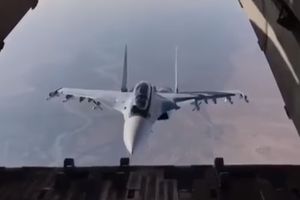 (VIDEO) PILOT SUHOJA SLEDIO VOJNE EKSPERTE: Stručnjaci su u čudu, kako je ovo uradio sa SU-30!