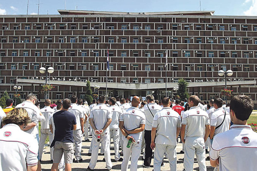 SINDIKAT NEZAVISNOST ODUSTAO OD ŠTRAJKA UPOZORENJA: Uprava Fijata da ispuni obećanja!