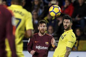 (VIDEO) PROJEKTILI SUAREZA I MESIJA ZA ŽUTU PODMORNICU: Barselona pobedila posle 3 nedelje, otpor Viljareala slomila tek sa igračem više