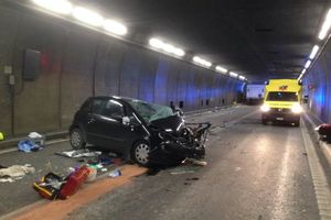 BLOKIRANA EVROPSKA ŽILA KUCAVICA: Saobraćajna nesreća onesposobila tunel Gotard u Švajcarskoj