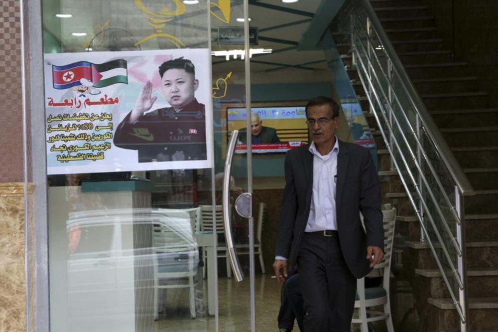 ZASITIO SE TRAMPOVE ODLUKE, PA ZOVE NOVE MUŠTERIJE: Restoran u Gazi nudi stanovnicima Severne Koreje ogroman popust, ali postoji jedna začkoljica