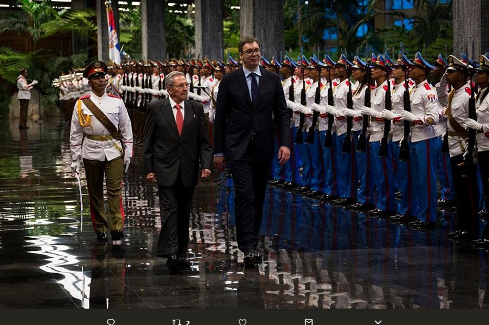 VUČIĆ SE SASTAO SA RAULOM KASTROM: Kuba potvrdila da će Srbija uvek imati njenu podršku u vezi sa Kosovom