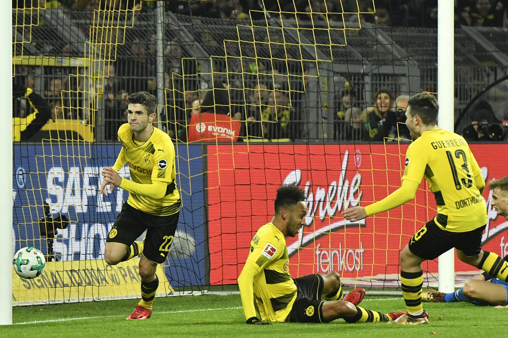 OBAMEJANG I PULIŠIĆ REŽIRALI PREOKRET BORUSIJE: Ekipa iz Dortmunda do pobede nad Hofenhajmom stigla u 89. minutu