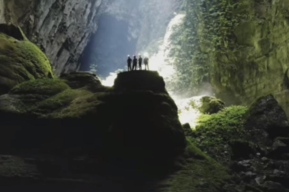 (VIDEO) PUT U NEPOZNATO: Ruski avanturisti istražili i snimili najspektakularniju pećinu na svetu