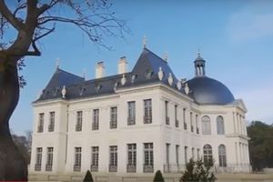 (VIDEO) MEGA PRINC PAZARI KAO DA JE KRALJ: Kupio dvorac Luja XIV, svi se pitaju šta je sledeće