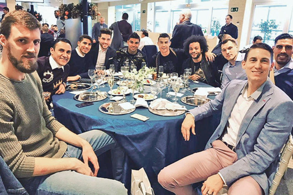 SAMO NEK JE VESELO: Kuzmić i Ronaldo na zajedničkoj večeri!