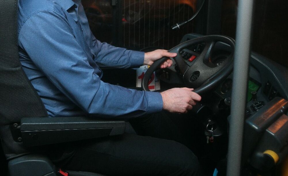 Srbiji fali 8.000 šofera: 2.000 vozača autobusa i čak 6.000 kamiondžija!