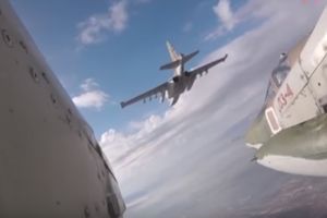 (VIDEO) OČIMA PILOTA: Ovako izgleda vazdušni obračun i raketni napad iz pilotske kabine Su-25