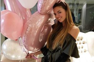 (FOTO) SVE PRŠTI OD LUKSUZA: Sofija Šašić proslavila 18. rođendan, evo kako je sve izgledalo!