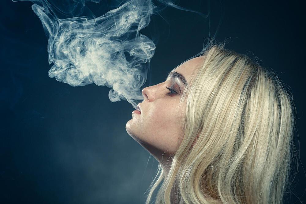 cigareta, žena, pušenje