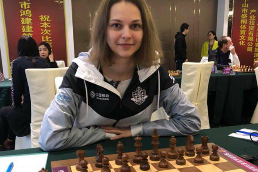 NEĆU DA NOSIM HIDŽAB: Dvostruka šampionka sveta u šahu odbila da nastupi na Svetskom prvenstvu u Saudijskoj Arabiji