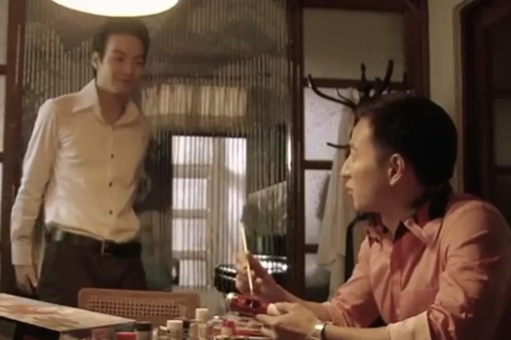 (VIDEO) ZABORAVITE NA LUDE  NOVOGODIŠNJE TV EMISIJE: U Japanu je heroj najluđe noći čovek koji jede - sam!