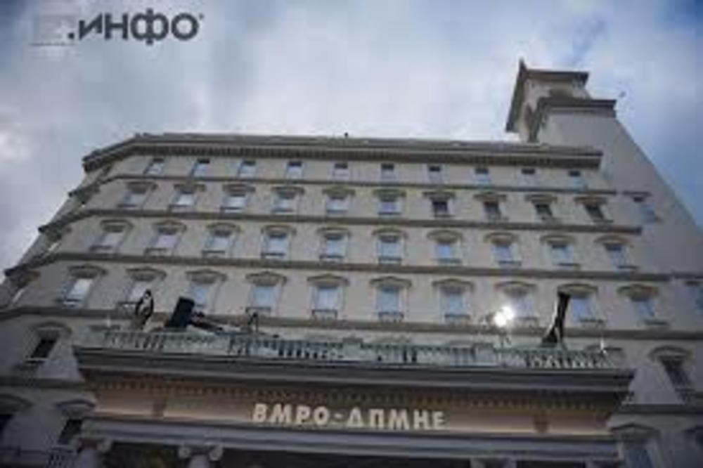 ODMETNUTI FUNKCIONERI VMRO-DPMNE UDARILI NA ZAEVA: Navodno formirali špijunsku mrežu i prikupljaju kompromitujući materijal