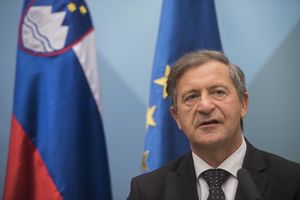 ZAOŠTRAVANJE! ERJAVEC: Slovenija će uskoro tužiti Hrvatsku sudu EU