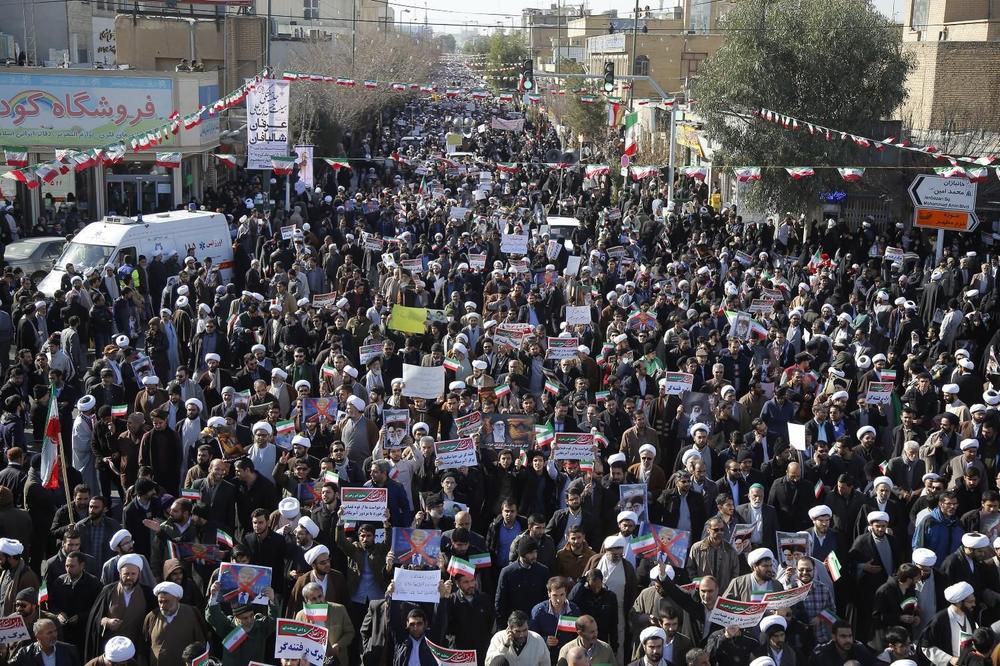 KRAJ POBUNE U IRANU? Elitna vojska tvrdi da su završeni antivladini protesti