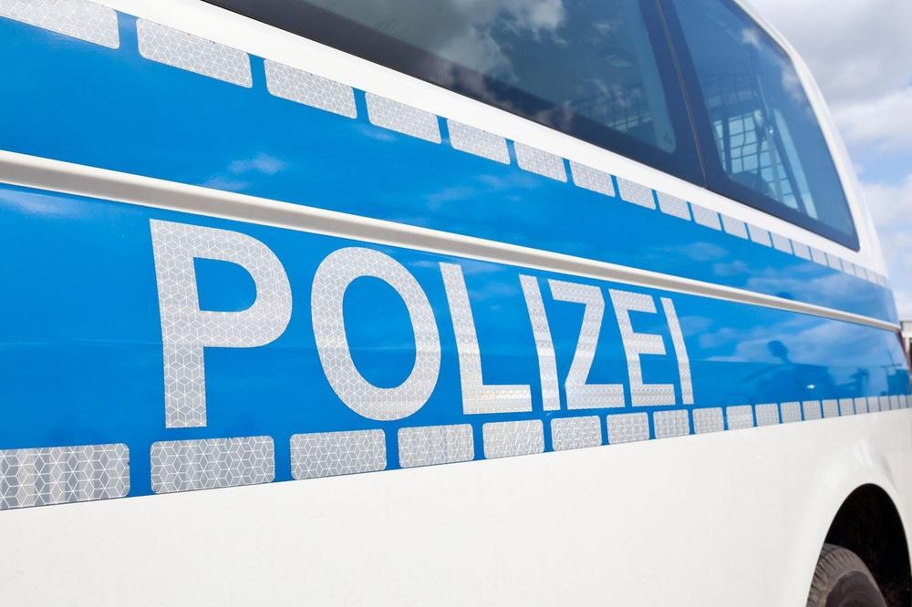 UHAPŠEN HRVAT U NEMAČKOJ, UZNEMIRAVAO MALOLETNICU: Nemački policaji uhvatili manijaka na delu, evo kako su ga priveli