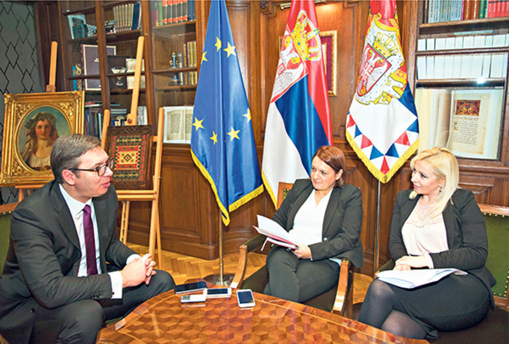 U razgovoru s predsednikom...   Urednice Kurira Sandra   Mališić i Jelena Velinović
