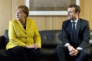 ON JE NOVI LIDER EVROPE: Merkelova gubi moć, ovaj Francuz zavladaće Kontinentom