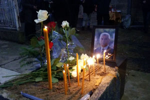 (FOTO) SRCE DA PREPUKNE POSLEDNJI OPROŠTAJ OLIVEROVE SESTRE NATAŠE: Zna li Srbija kakvog je junaka izgubila?