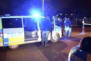 (VIDEO) DRAMA U ŠVEDSKOJ: Policijska stanica u Malmeu napadnuta bombom